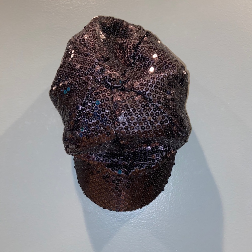 JUSTICE HAT
